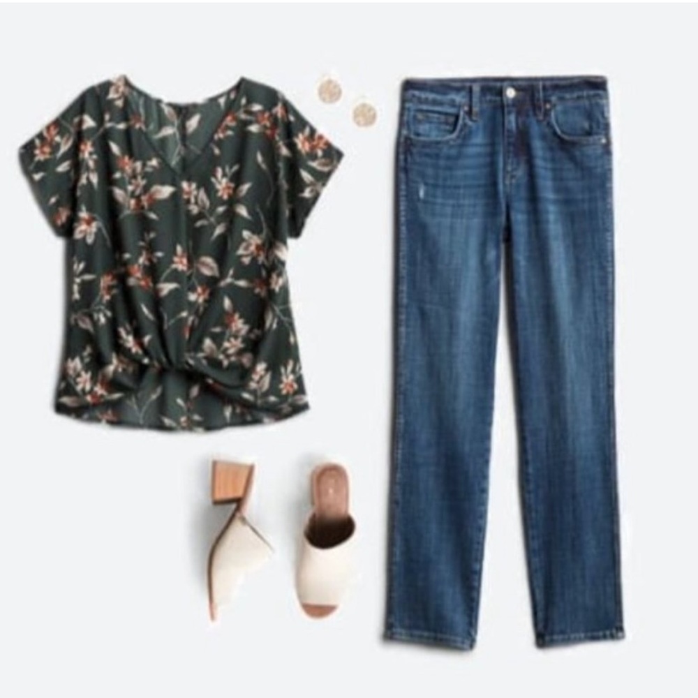 West Kei Allura Knot Detail Blouse